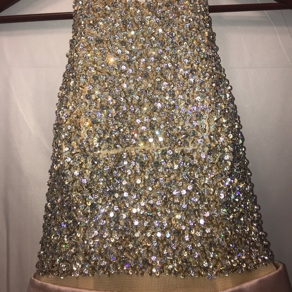 JOVANI BLUSH + CHAMPAGNE BALLGOWN - Picture 2 of 8